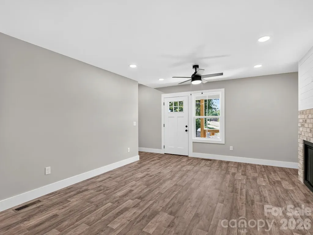 22 Roberts Drive Candler NC 28715