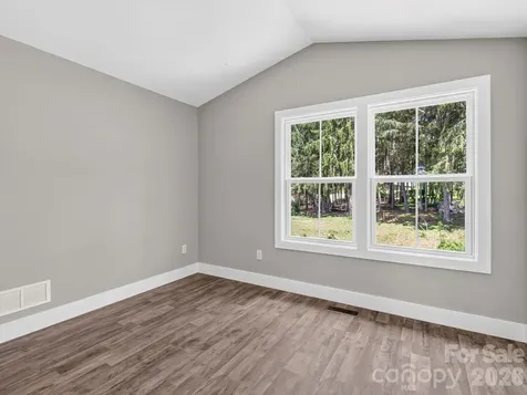 22 Roberts Drive Candler NC 28715