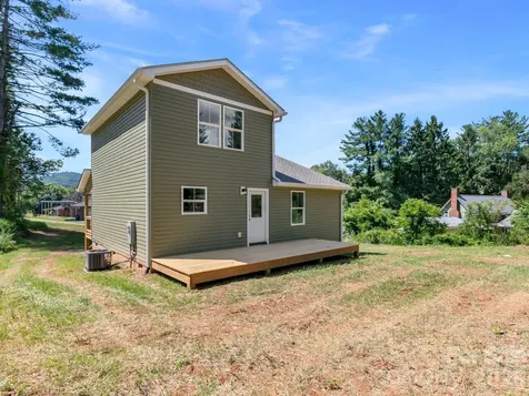 22 Roberts Drive Candler NC 28715