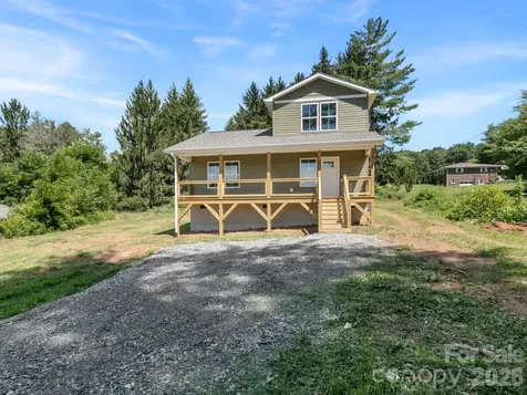 22 Roberts Drive Candler NC 28715