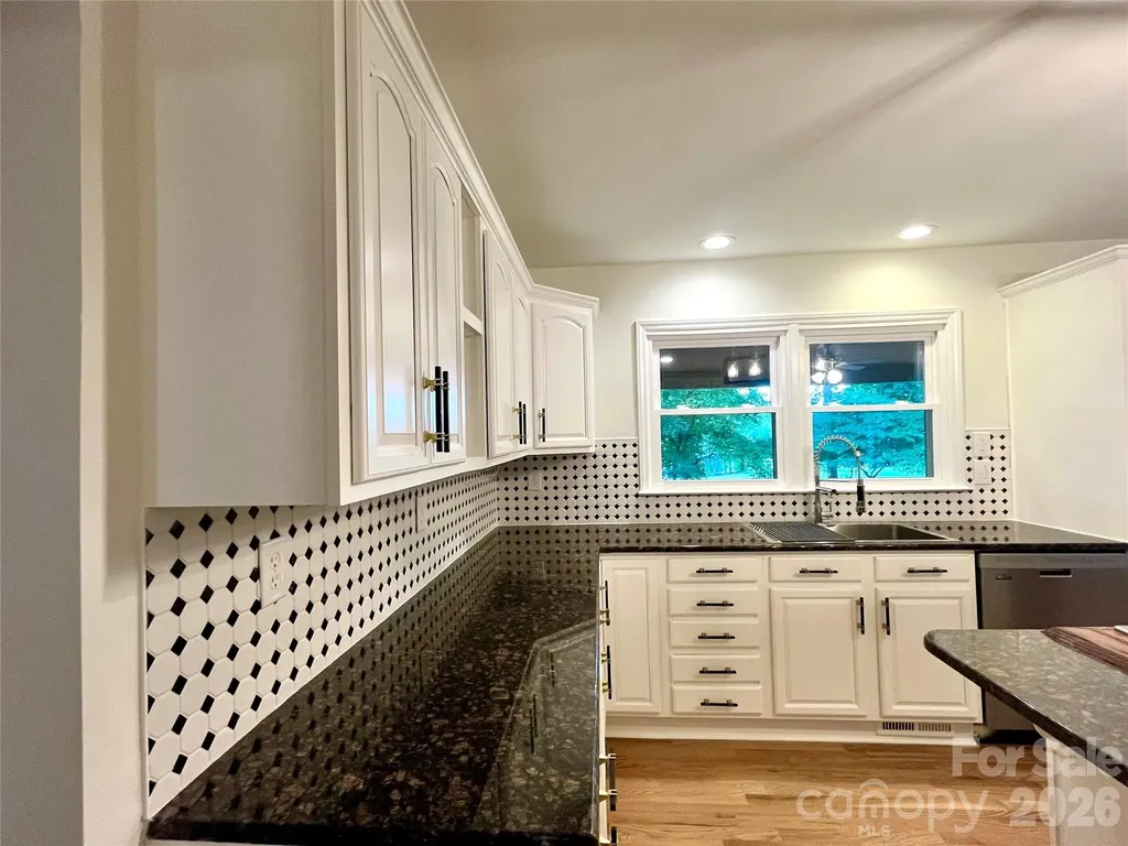 304 Travis Lane Salisbury NC 28146