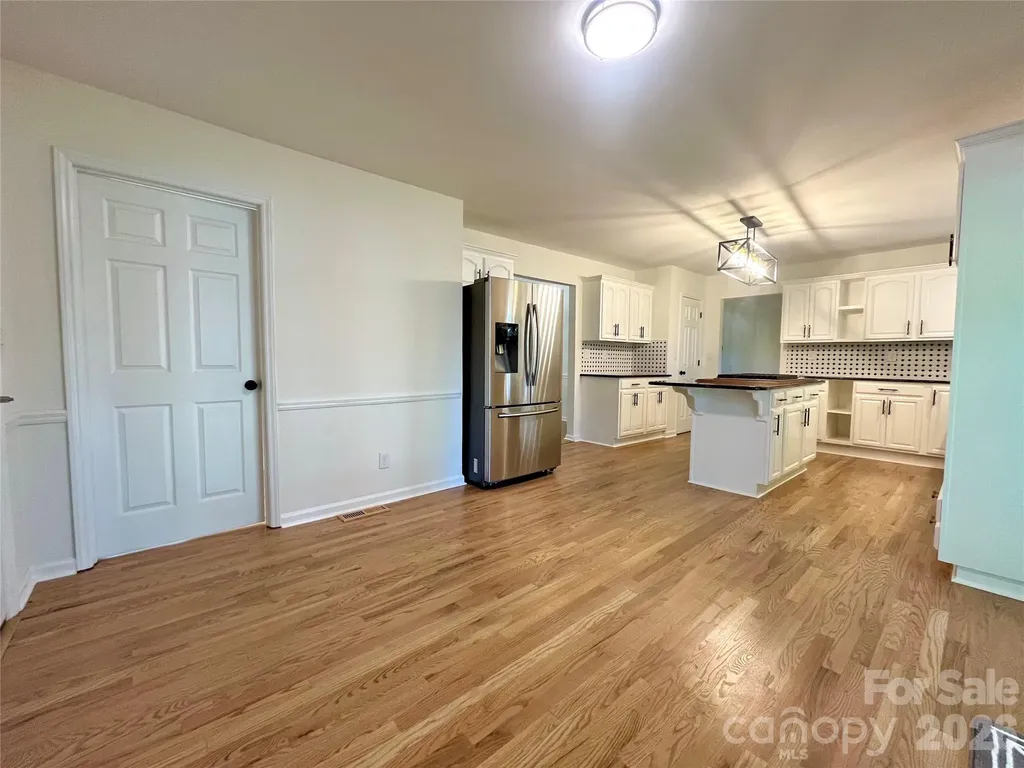 304 Travis Lane Salisbury NC 28146