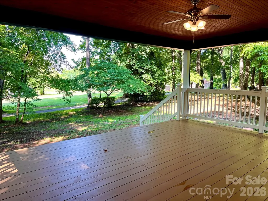 304 Travis Lane Salisbury NC 28146