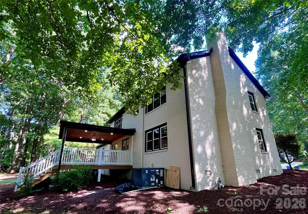304 Travis Lane Salisbury NC 28146