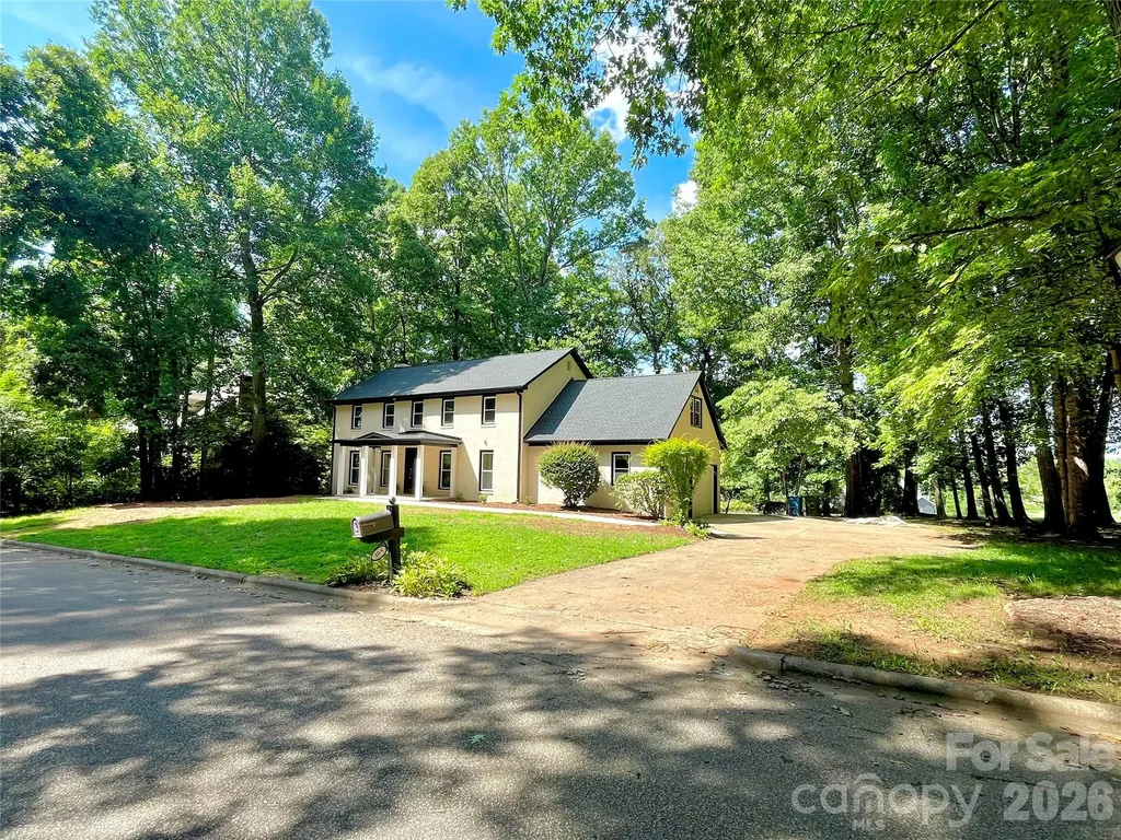 304 Travis Lane Salisbury NC 28146