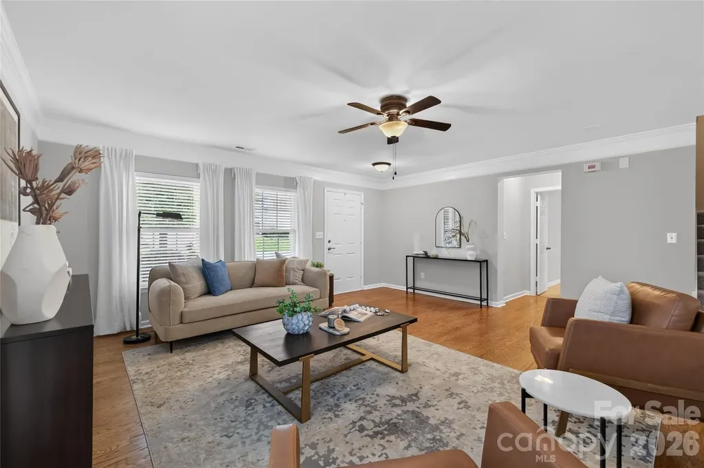 8932 Oransay Way Charlotte NC 28278