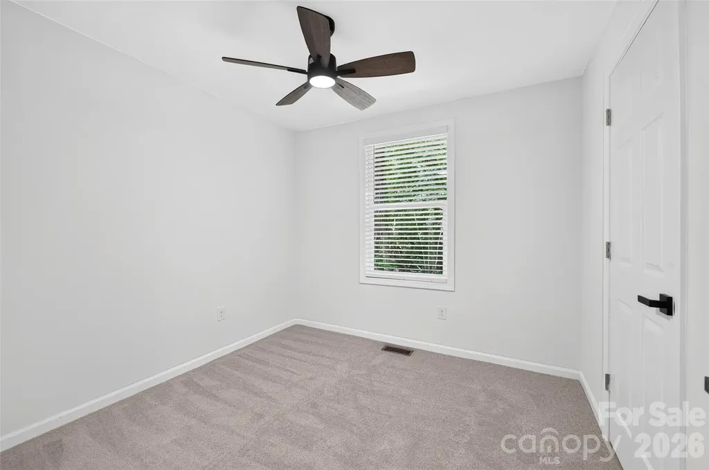 126 39th Avenue Court NW Hickory NC 28601