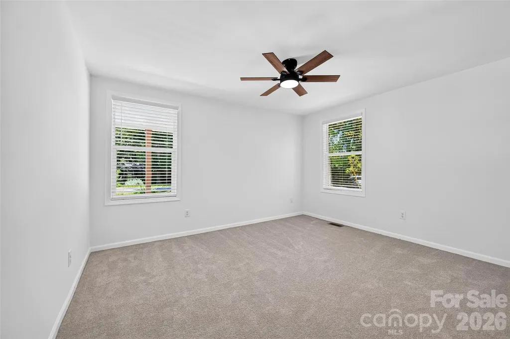 126 39th Avenue Court NW Hickory NC 28601