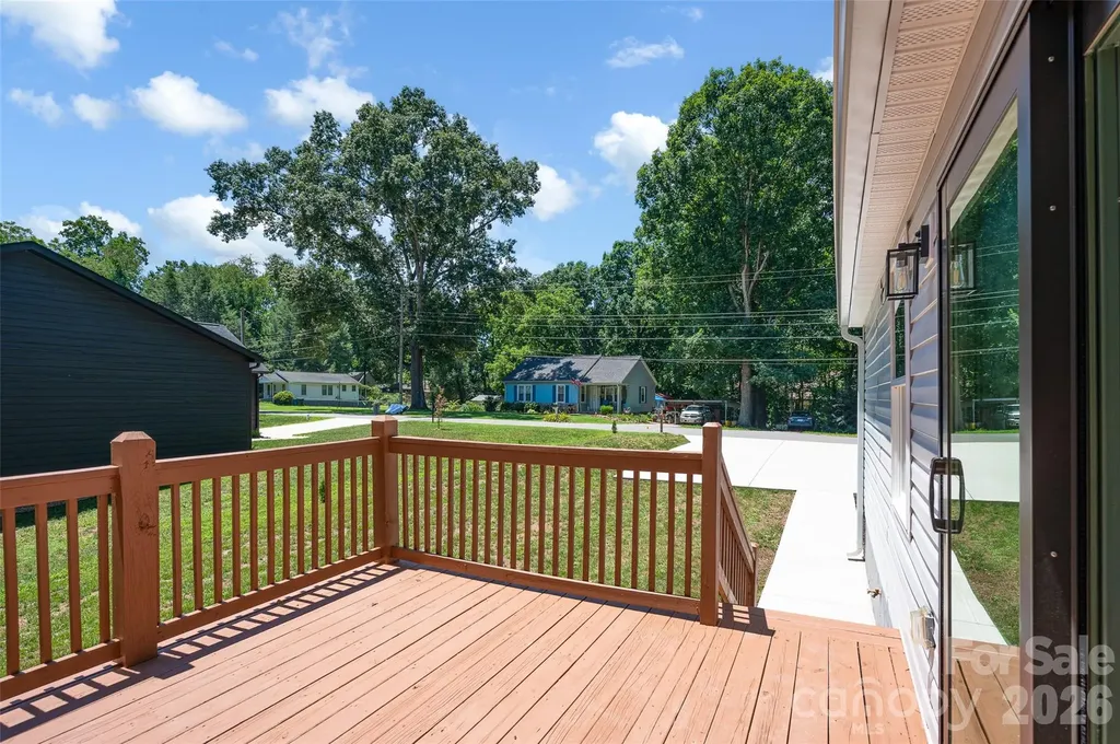 126 39th Avenue Court NW Hickory NC 28601