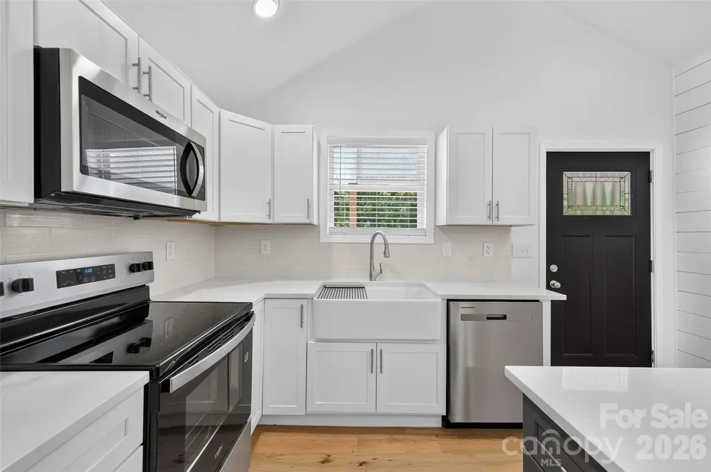 126 39th Avenue Court NW Hickory NC 28601
