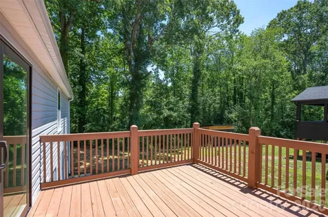 126 39th Avenue Court NW Hickory NC 28601