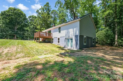 126 39th Avenue Court NW Hickory NC 28601