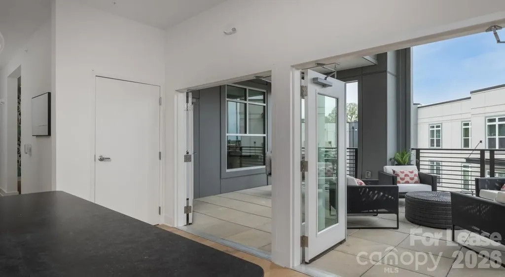 4520 Charlotte Park Drive Charlotte NC 28217