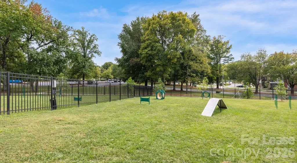 4520 Charlotte Park Drive Charlotte NC 28217