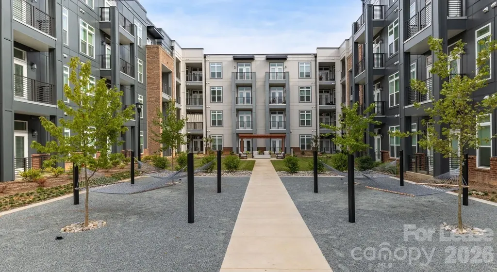 4520 Charlotte Park Drive Charlotte NC 28217