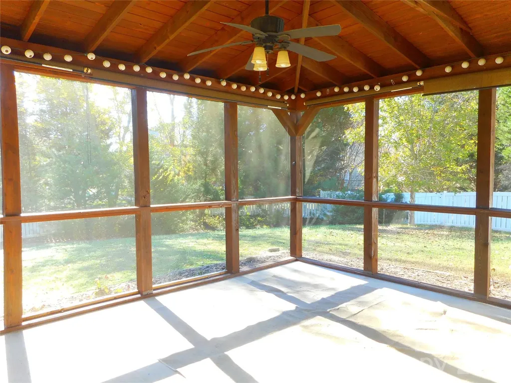 5722 El Campo Court Charlotte NC 28277