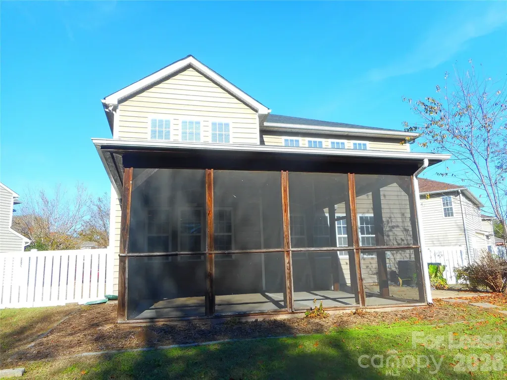 5722 El Campo Court Charlotte NC 28277