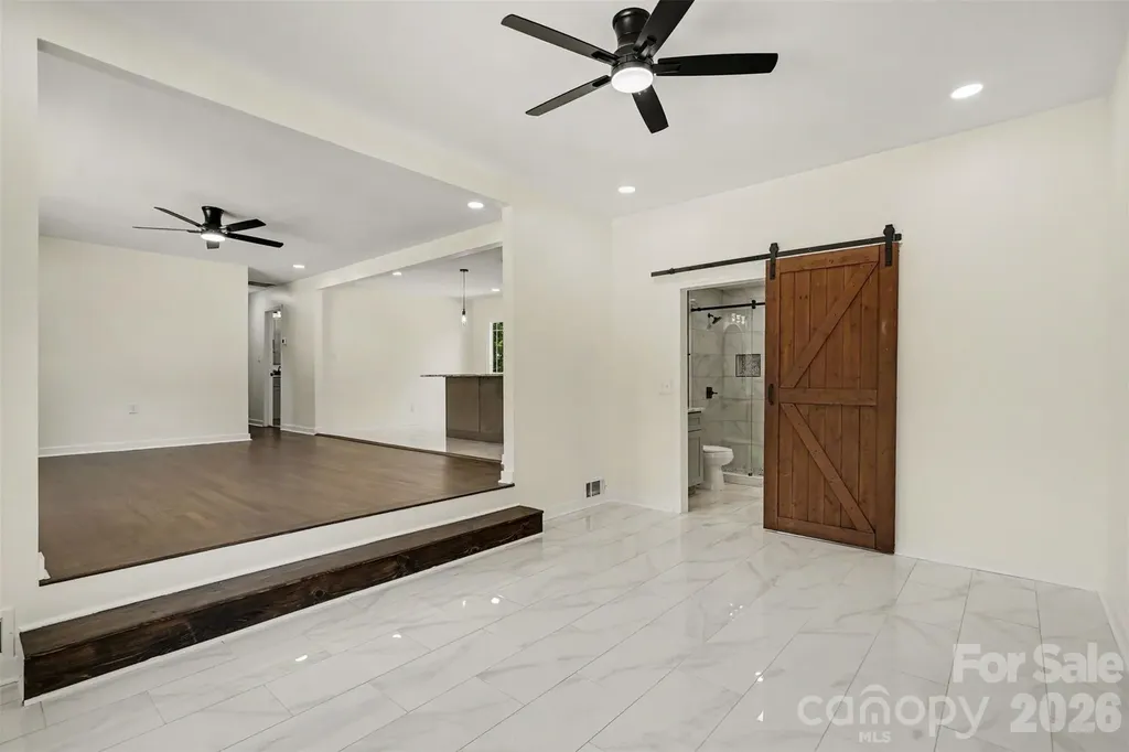 4219 Tipperary Place Charlotte NC 28215