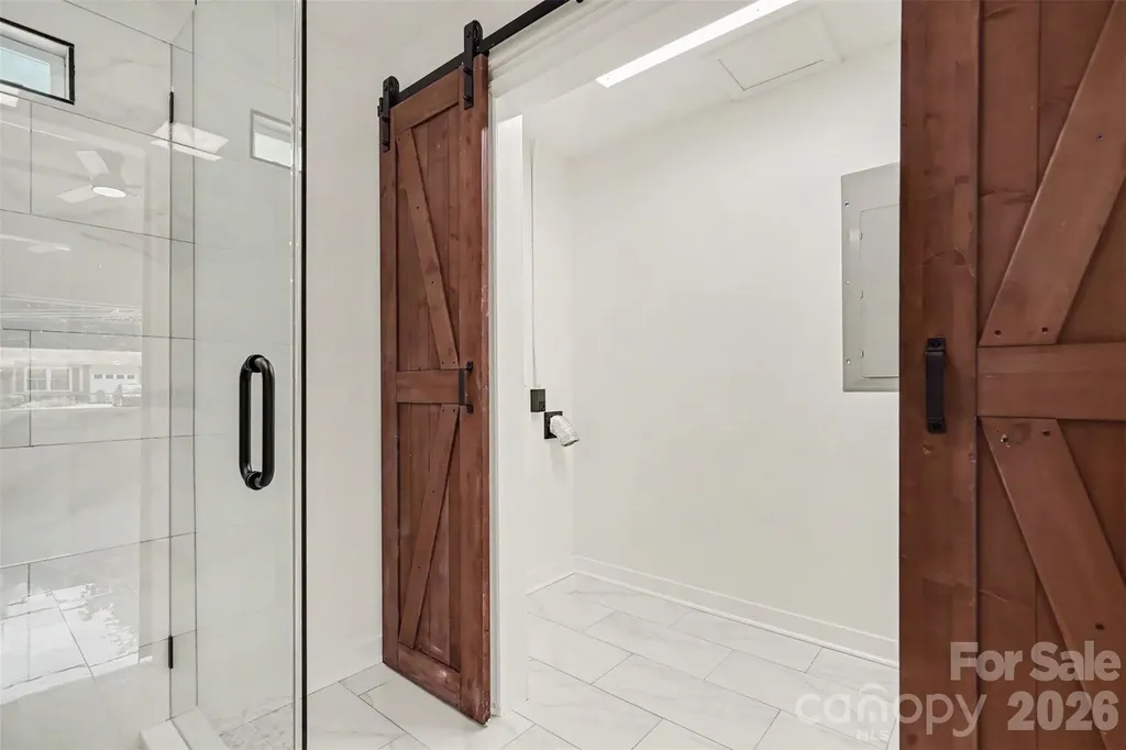 4219 Tipperary Place Charlotte NC 28215