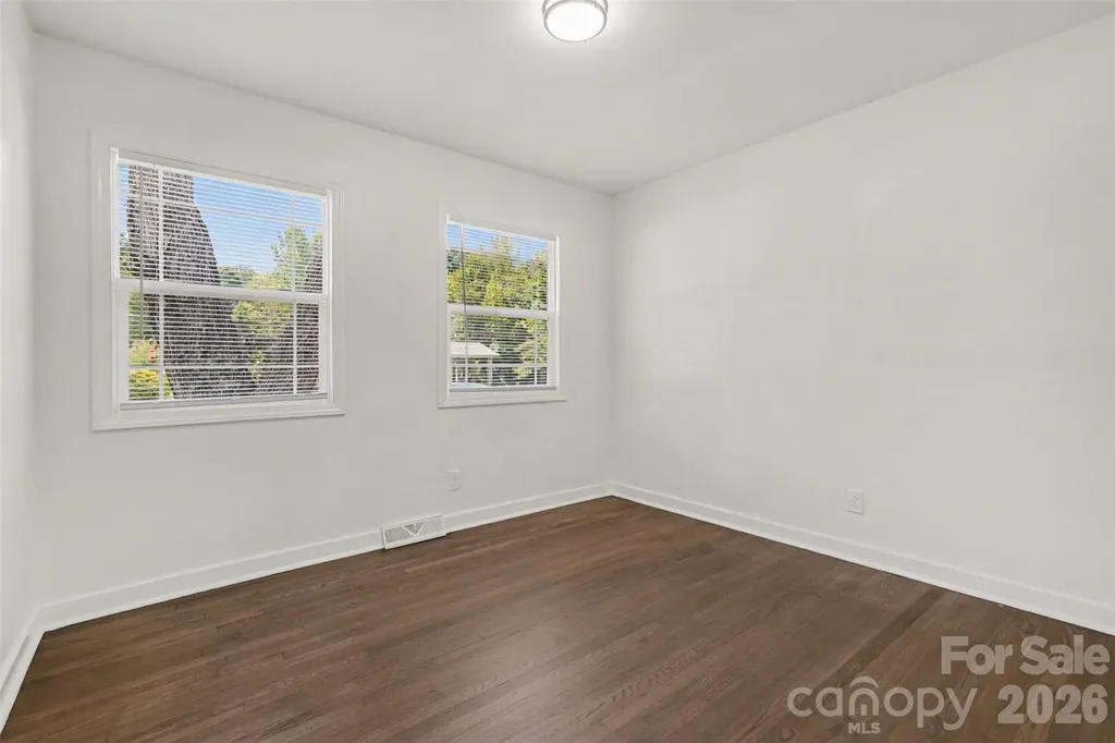 4219 Tipperary Place Charlotte NC 28215