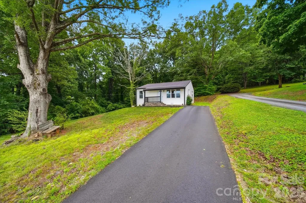 343 Shasta Lane Lenoir NC 28645