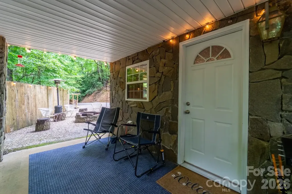324 Bill Crisp Road Robbinsville NC 28771