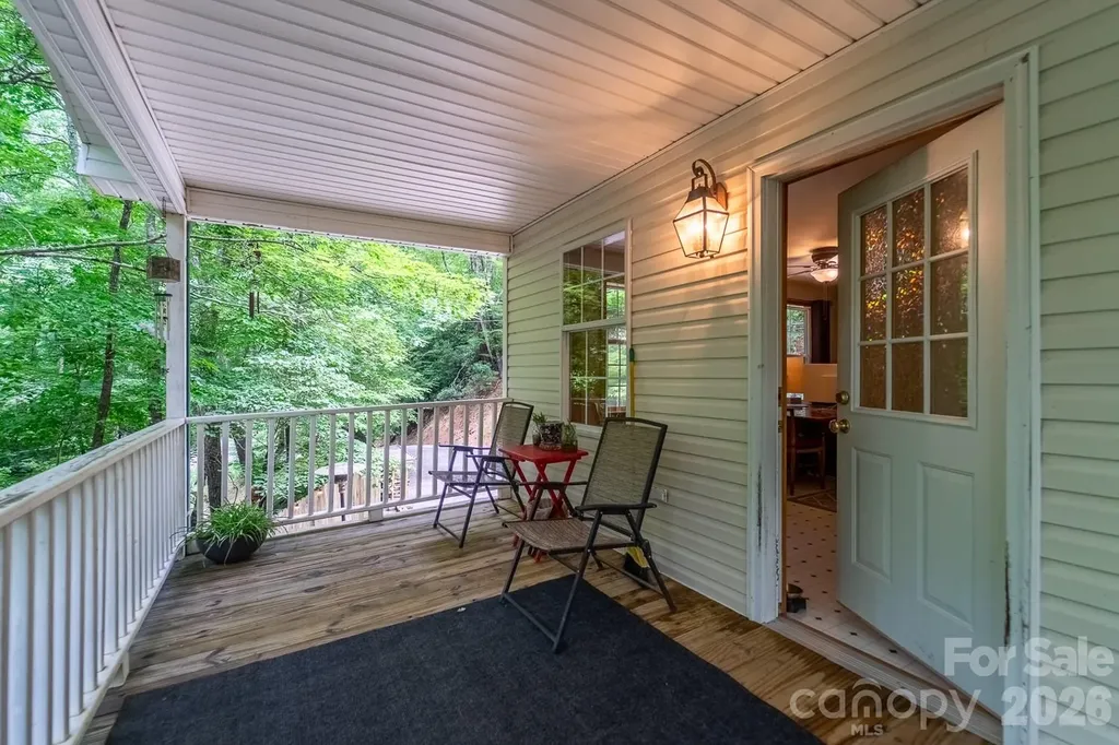 324 Bill Crisp Road Robbinsville NC 28771