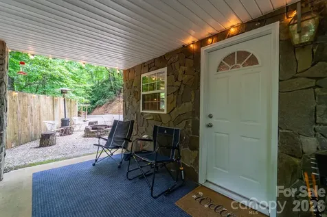 324 Bill Crisp Road Robbinsville NC 28771