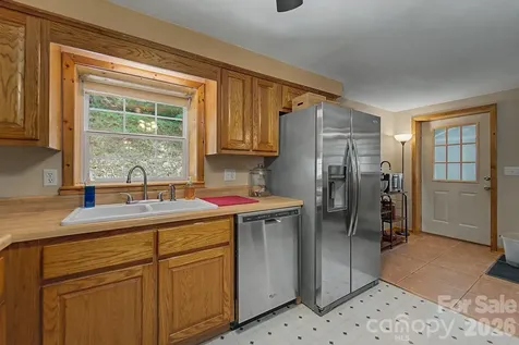 324 Bill Crisp Road Robbinsville NC 28771