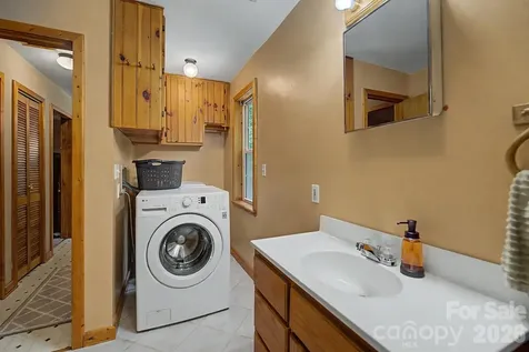 324 Bill Crisp Road Robbinsville NC 28771