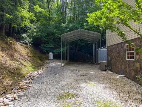 324 Bill Crisp Road Robbinsville NC 28771