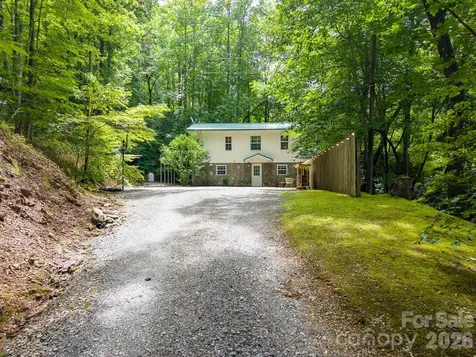 324 Bill Crisp Road Robbinsville NC 28771