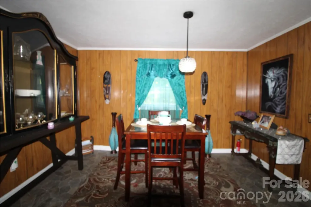438 Folk Street NW Lenoir NC 28645