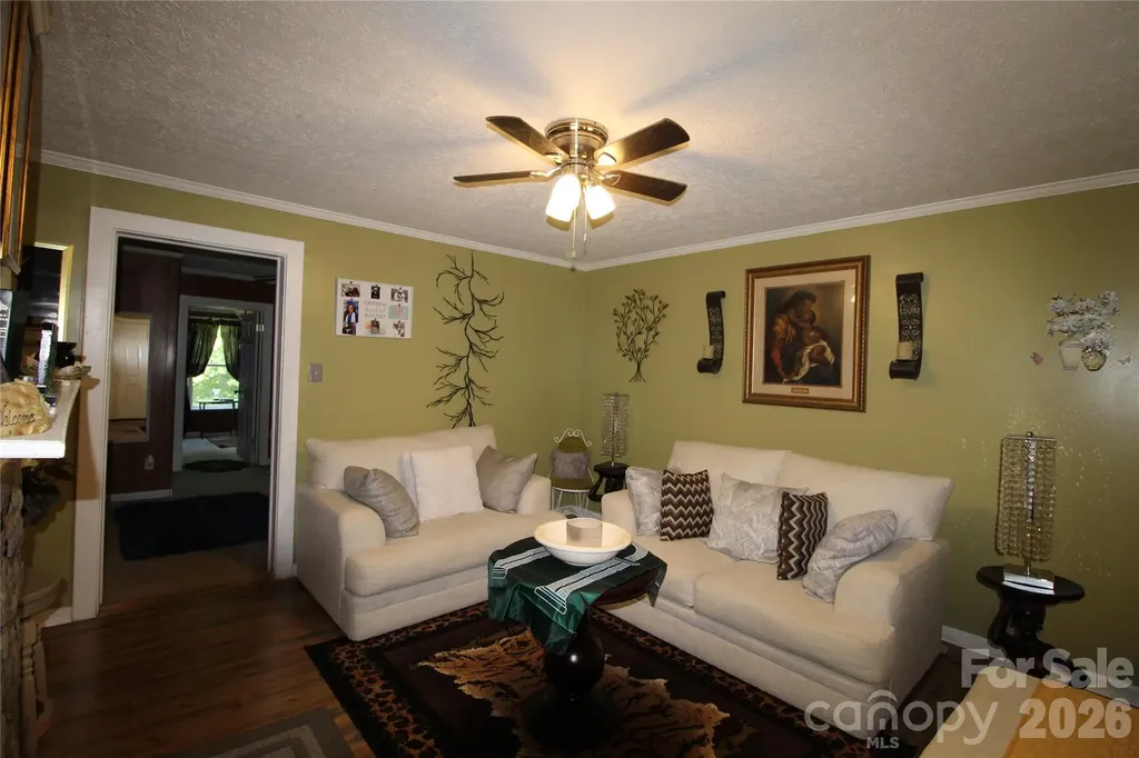 438 Folk Street NW Lenoir NC 28645
