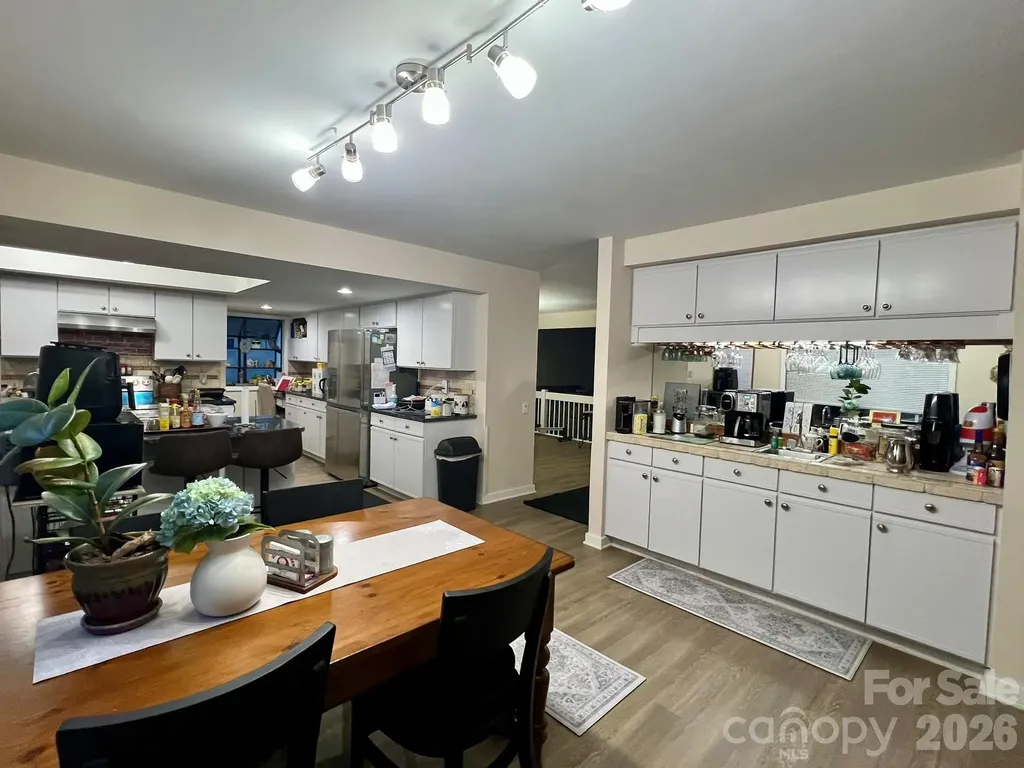 200 Foxlair Court Matthews NC 28105