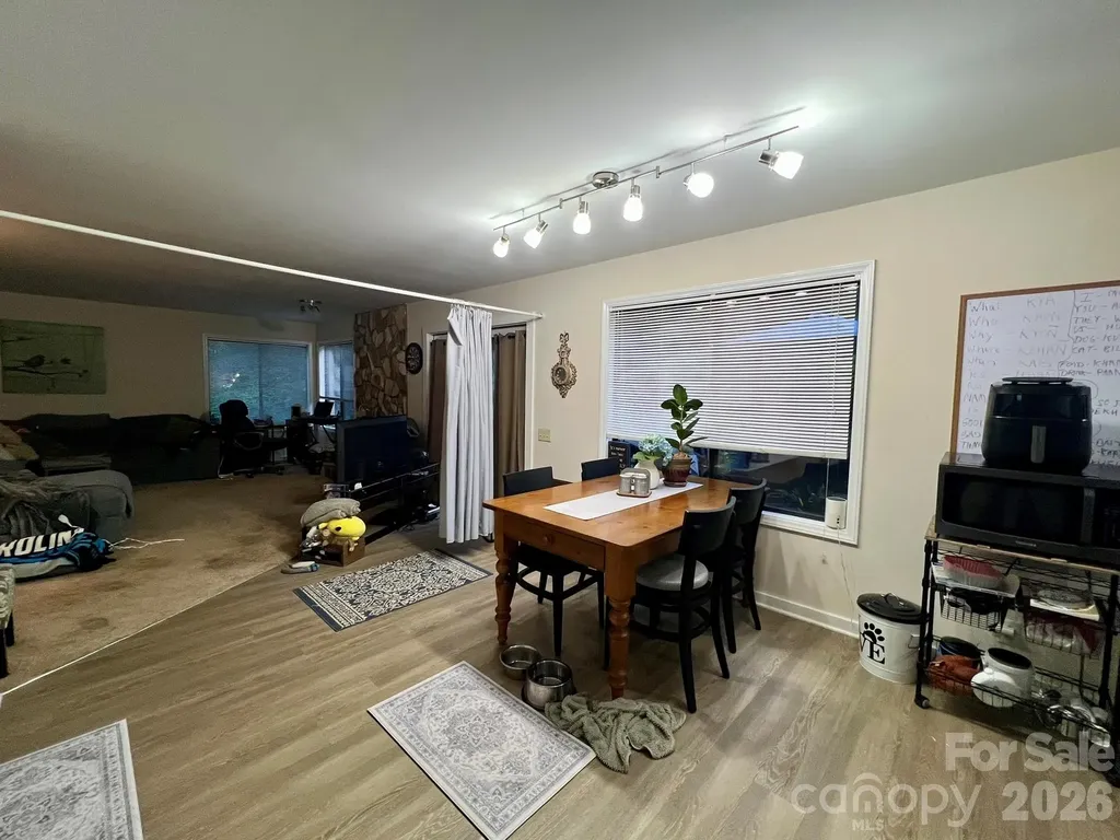 200 Foxlair Court Matthews NC 28105