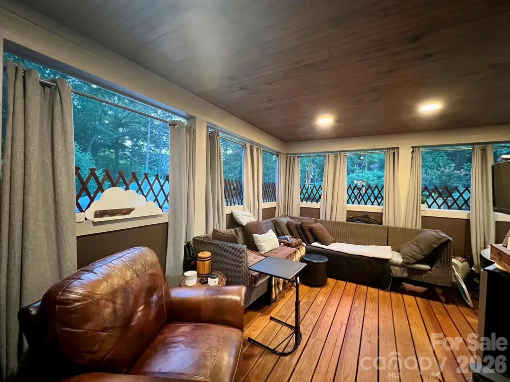 200 Foxlair Court Matthews NC 28105