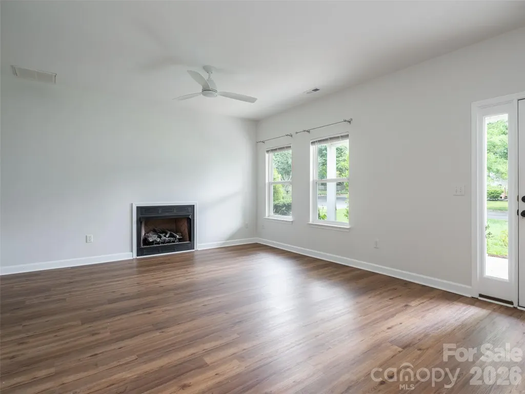 23 Scottish Circle Asheville NC 28803