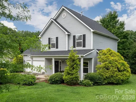 23 Scottish Circle Asheville NC 28803