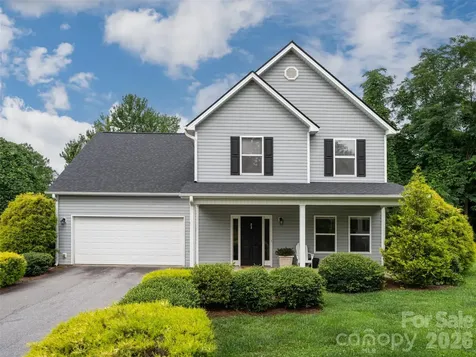 23 Scottish Circle Asheville NC 28803