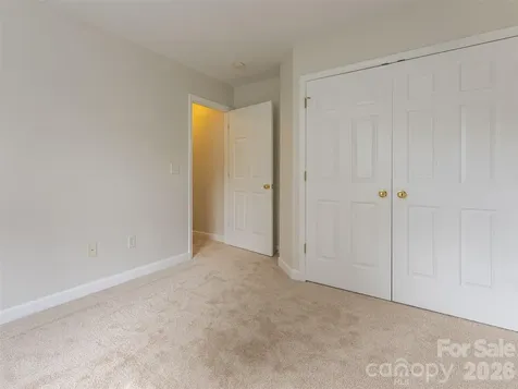 23 Scottish Circle Asheville NC 28803