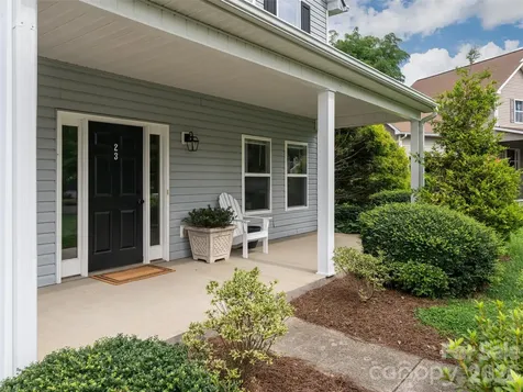 23 Scottish Circle Asheville NC 28803