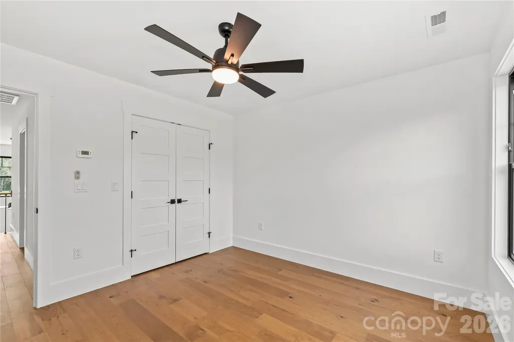 18 S Martha Kate Drive Hendersonville NC 28792