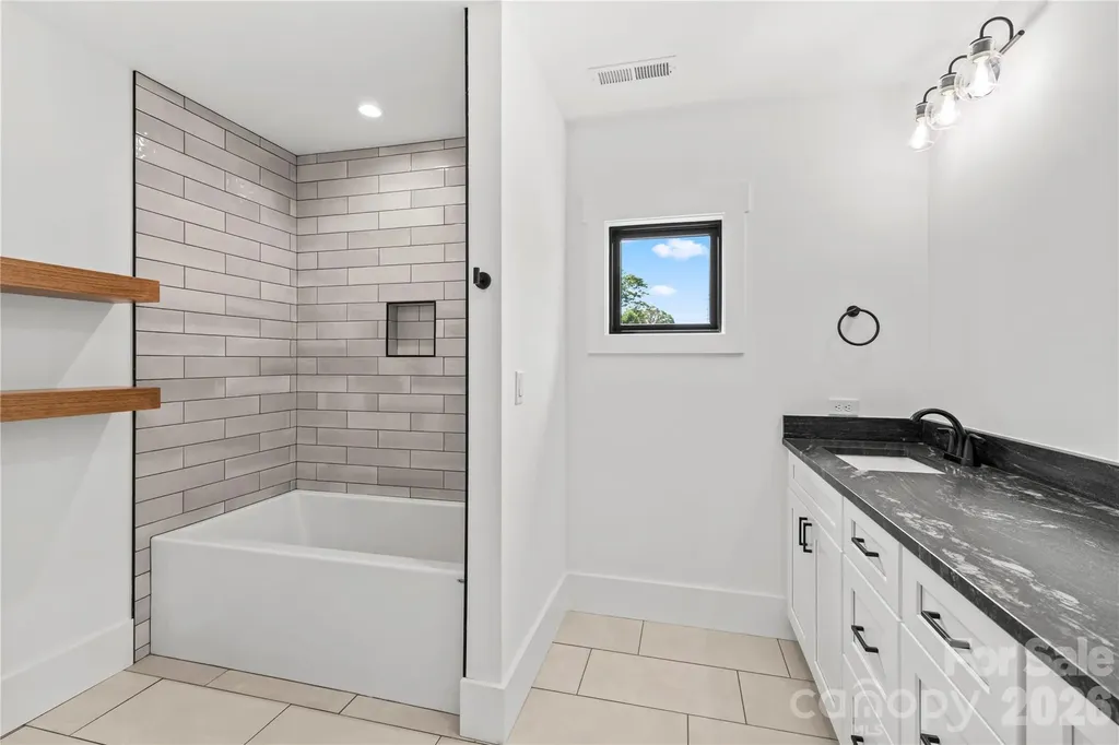 18 S Martha Kate Drive Hendersonville NC 28792