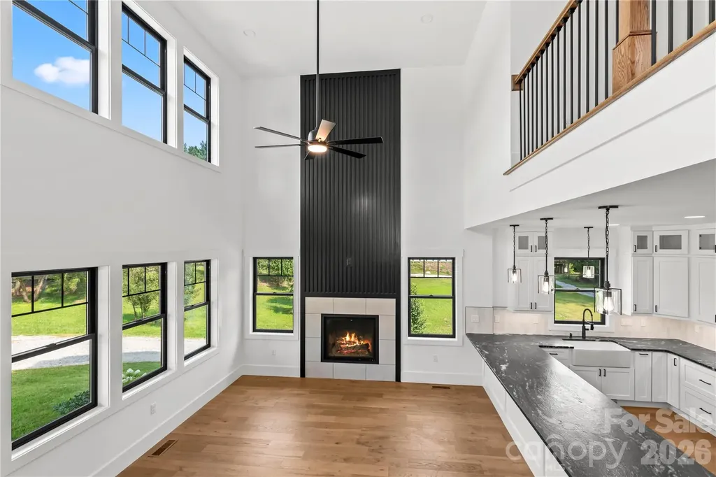 18 S Martha Kate Drive Hendersonville NC 28792