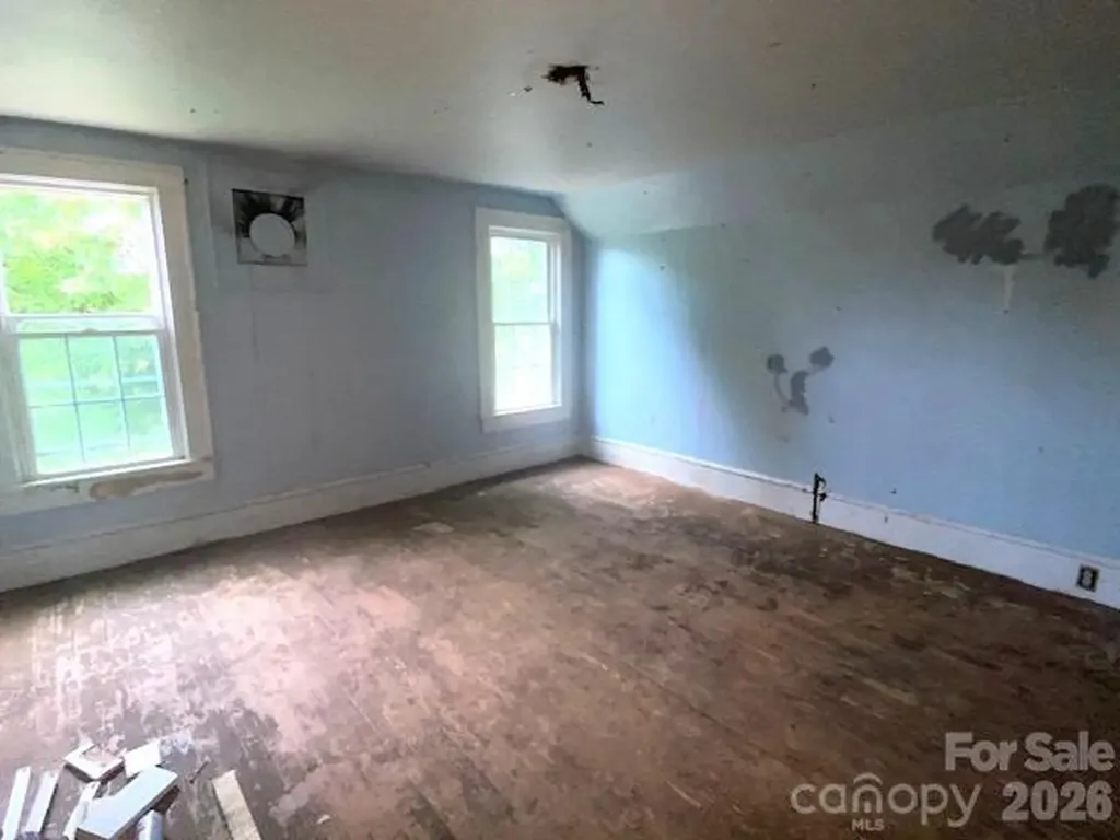 2689 Harris Henrietta Road Mooresboro NC 28114