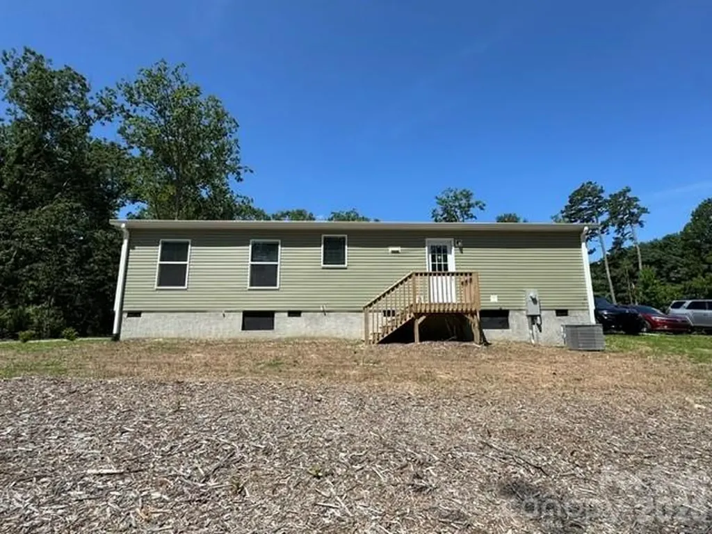 290 Poppy Acres Lane Flat Rock NC 28726