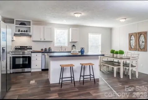 290 Poppy Acres Lane Flat Rock NC 28726