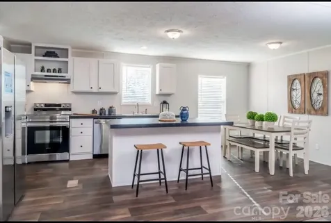 290 Poppy Acres Lane Flat Rock NC 28726