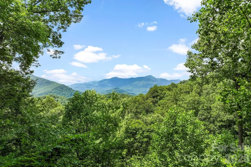 394 Hickory Drive Waynesville NC 28786